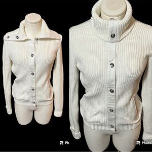 Lauren Ralph Lauren Cable Knit cardigan Sweater with pockets
